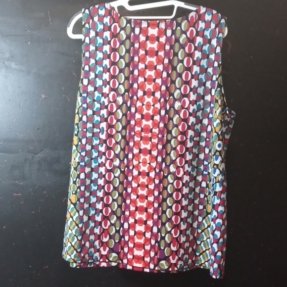 Cool design tank top - Picture 5 of 5